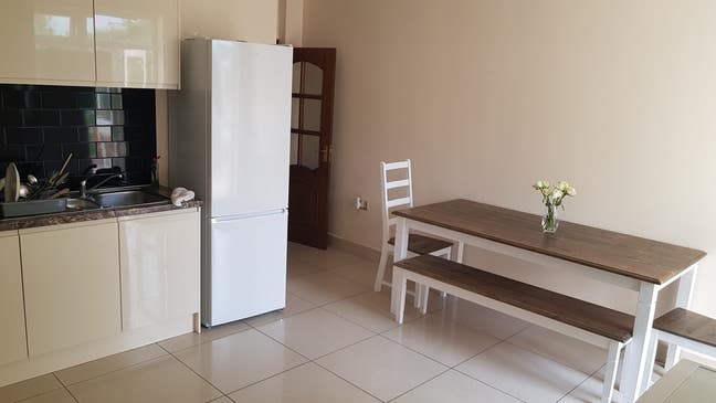 Lovely single room in Zone 3 Main Photo