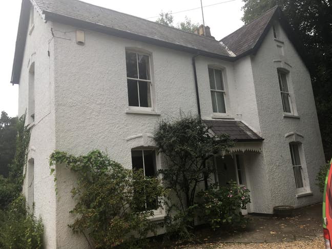 Pretty Victorian house in Chorleywood near M25  Main Photo