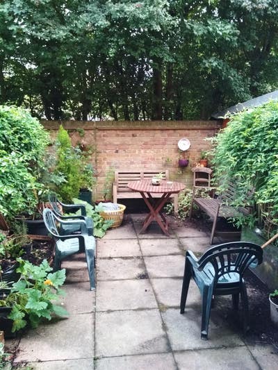 Friendly house share in Kennington Main Photo