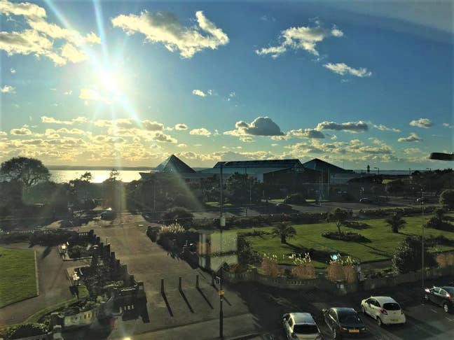 Spacious Double ~ SEAFRONT Main Photo