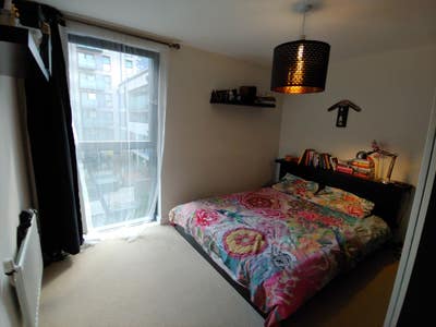 A lovely 2 bed apartment Main Photo