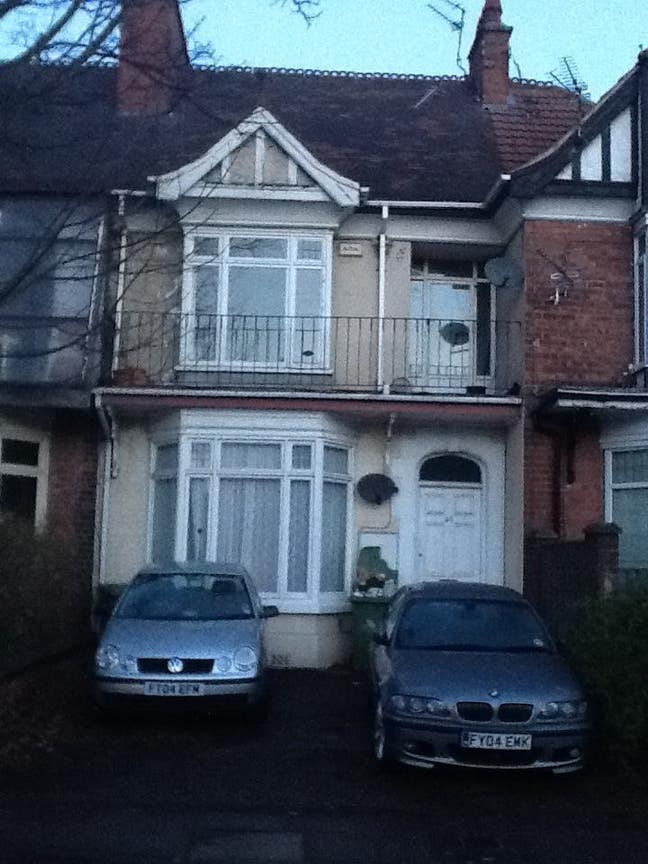  luxury king-size room in a beautiful flat  Main Photo