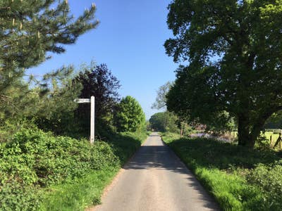 Quiet tranquil house location in Hurley Maidenhead Main Photo
