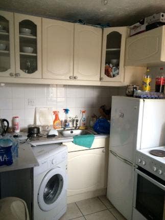 Spacious 1 bed flat to let in London N17. Main Photo