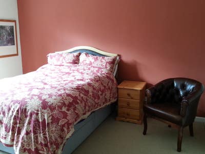Large double with wet room and walk in wardrobe Main Photo