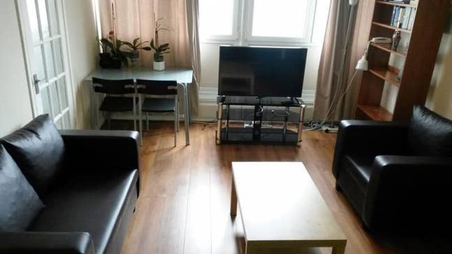 Spacious Double Room 3 Mins from  Clap. Junction Main Photo