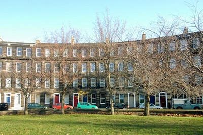 Central West End Spacious  Double Bedroom for Rent Main Photo