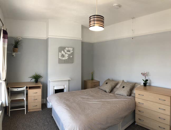 🦅Large Double Room/ &pound;560/ NN2 Main Photo