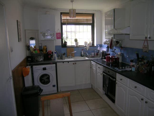 Two  Rooms in Quiet Four Bedroom House Main Photo