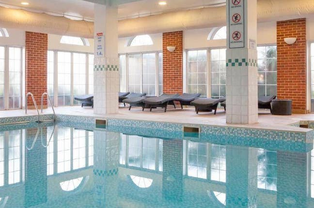 CORBY LODGE Main Photo