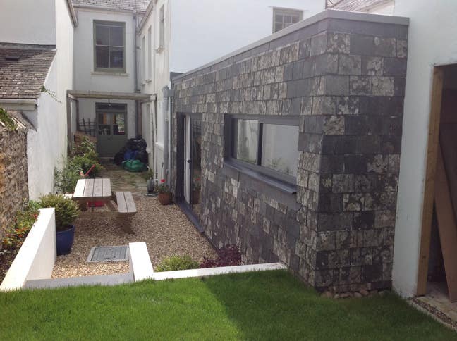 Fabulous Studio Garden Room in Falmouth  Main Photo