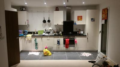 Zone 1 room available Main Photo