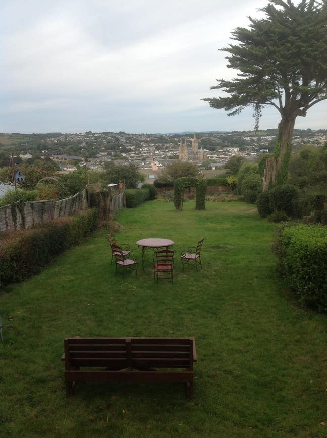 Lovely Double Rooms Central Truro, Great Views Main Photo