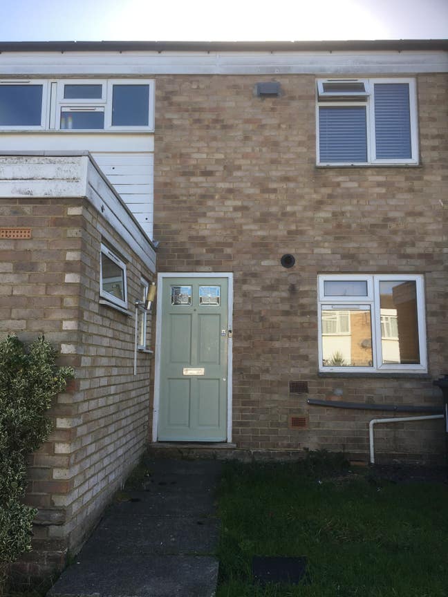 Large room in professional shared house Main Photo