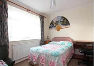 Double Room Available Main Photo