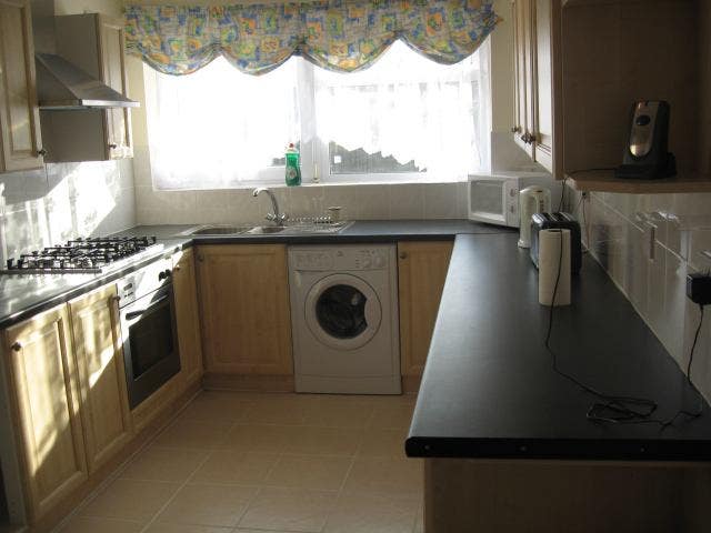 Unique Double Room in Canning Town, Zone 2 Main Photo