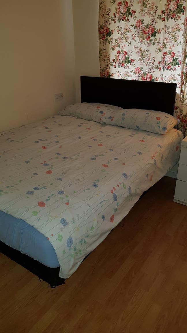 One large double room in a very quiet area. Main Photo