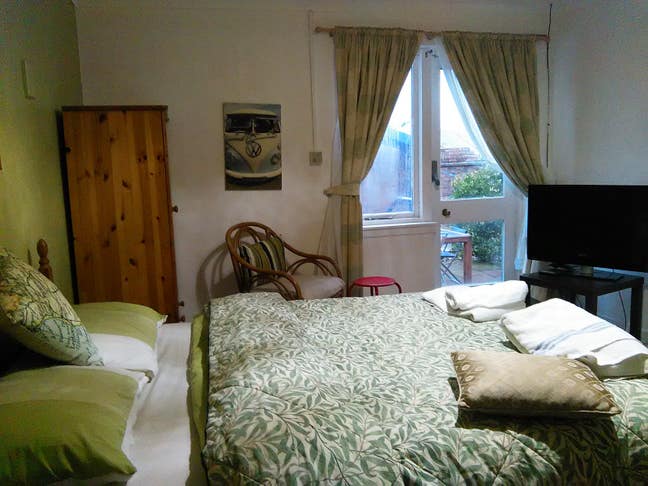 Double Rooms For Professionals in prestwick Main Photo