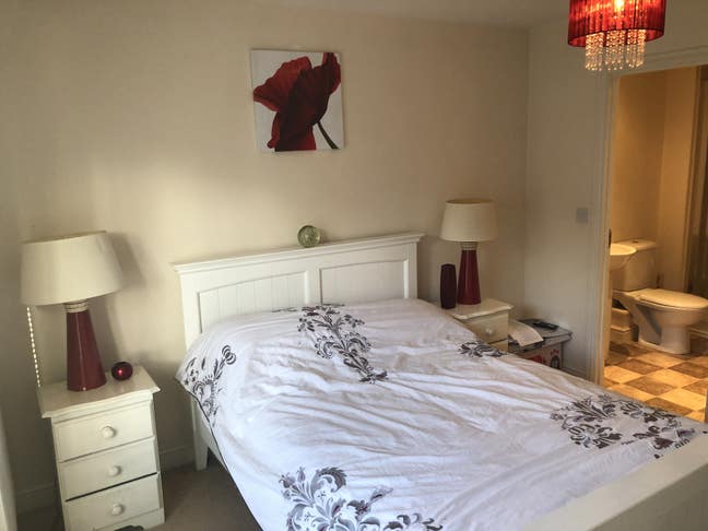 1 rooms available from 03/01/2026 Main Photo