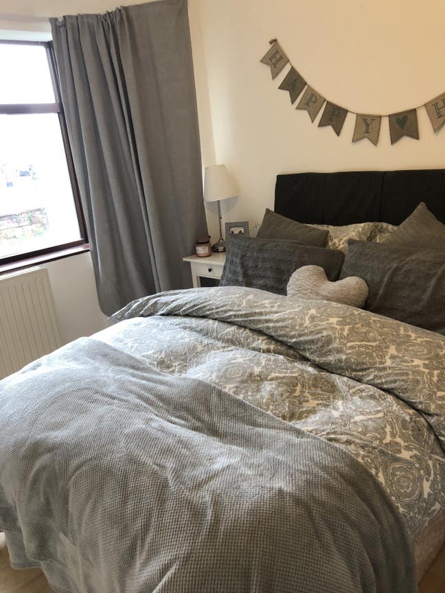 Double Room in Didsbury Village  Main Photo