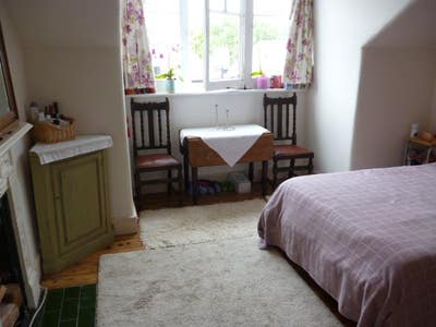 Studio room with own separate kitchen, Bills inc Main Photo