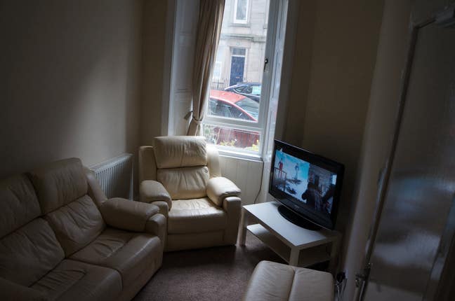 Small Double Room  Main Photo