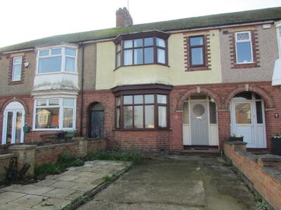 Spacious Room in a House of Multiple Occupancy  Main Photo
