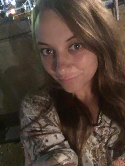 Looking for friendly house share Main Photo