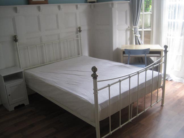 Lovely Spacious Double Room - All Bills Included Main Photo