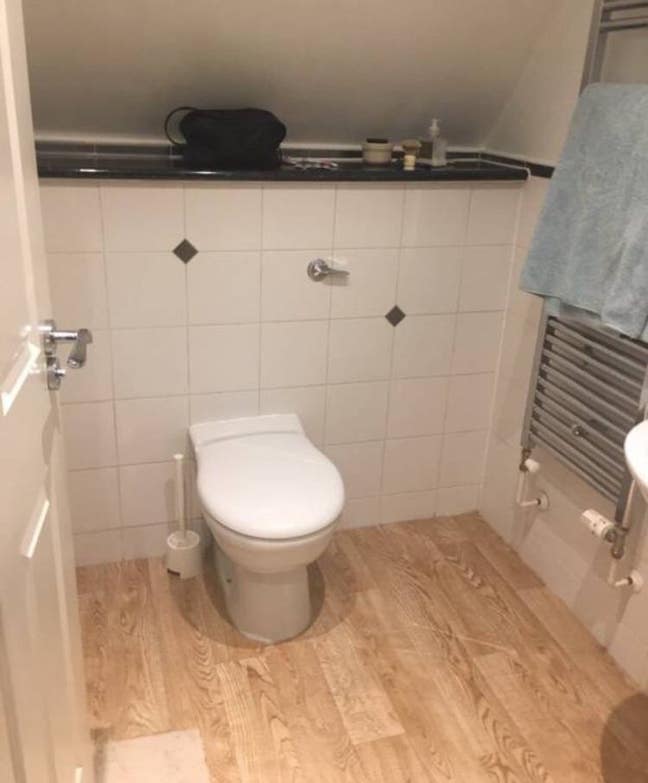 Large double room  Main Photo
