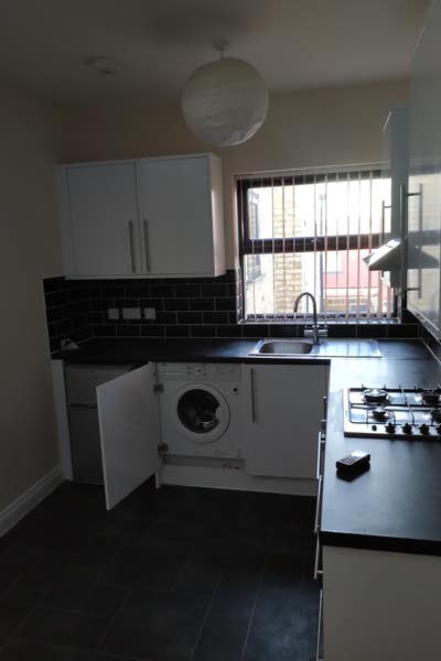 Double Room-ALL BILLS +Washing Machine & Cleaner! Main Photo