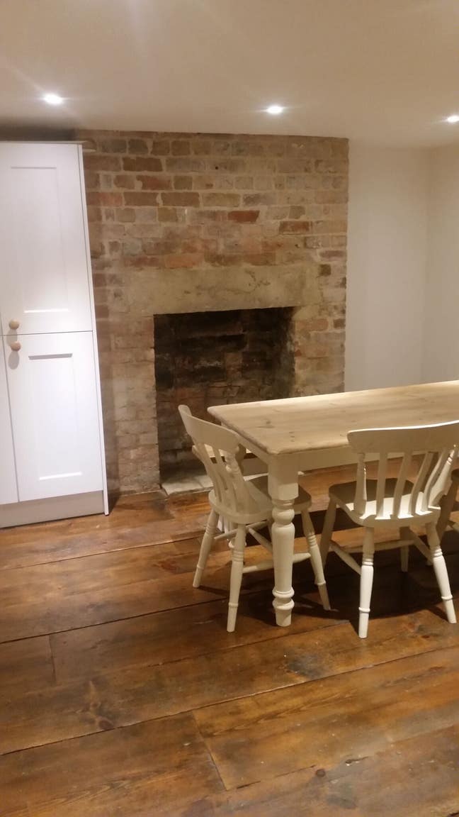 Double room in character cottage in Brimscombe Main Photo
