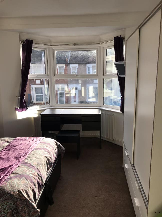 One large double room to let Main Photo