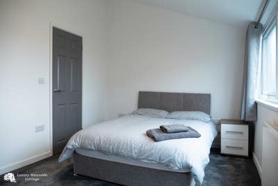 Professionals house share Main Photo