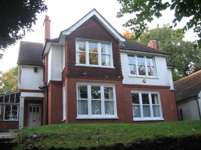 Large Double room in Purley - all bills included Main Photo