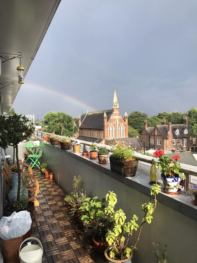 High quality furnished room available soon! Main Photo