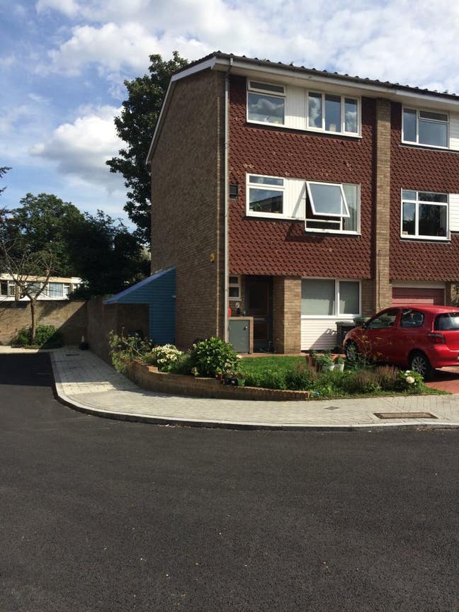 Double bedroom studio with kitchenette and wetroom Main Photo