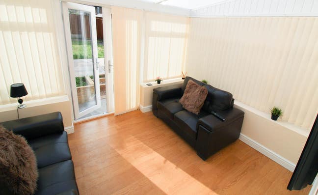 Last Double En-Suite Room in Goldthorpe! Main Photo