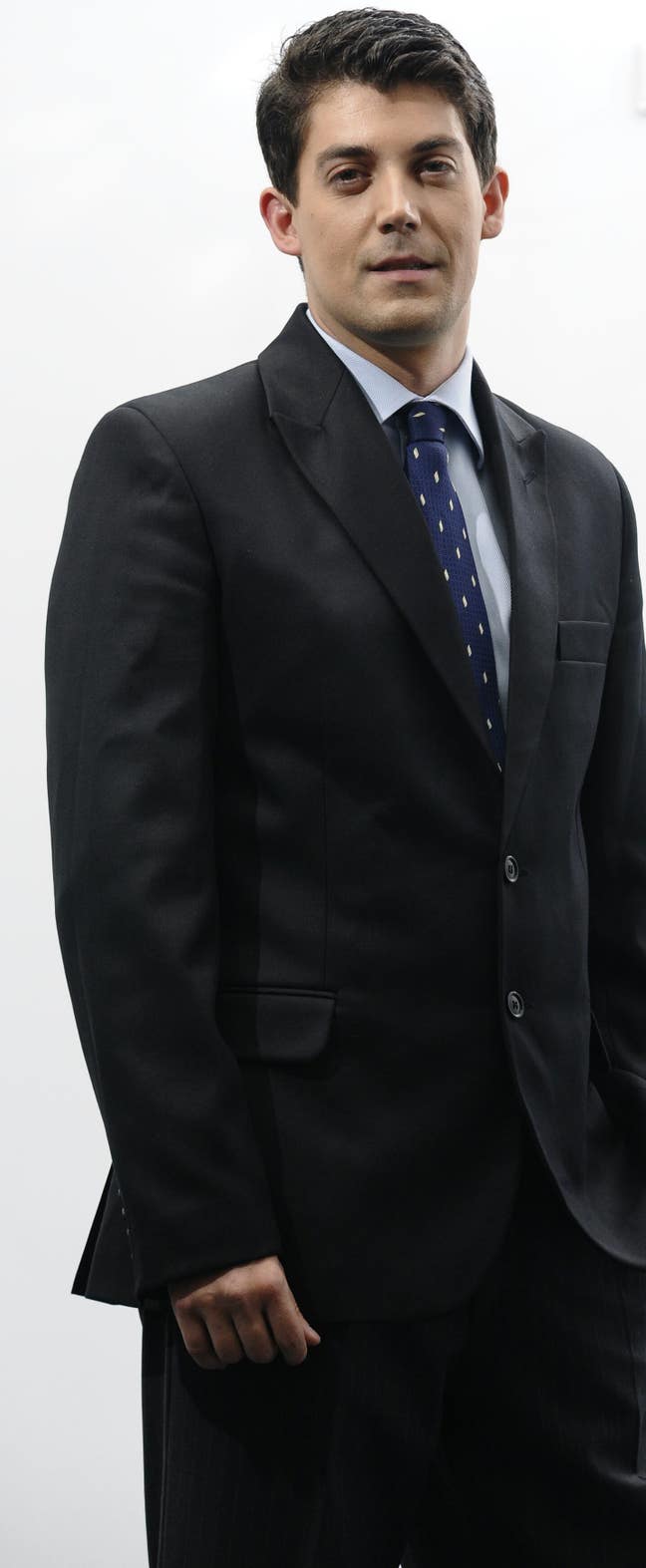 I am a professional male  aged 45 looking for... Main Photo