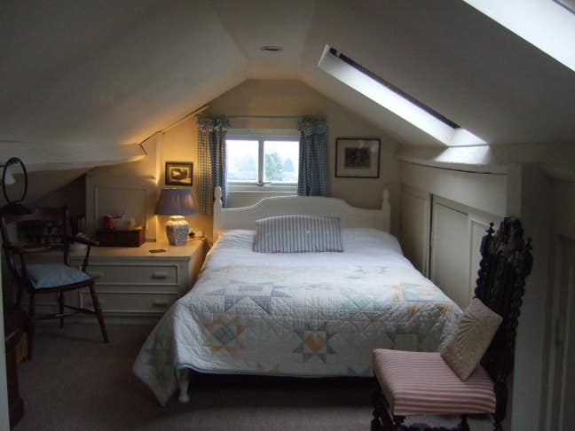 200 year old cottage Main Photo