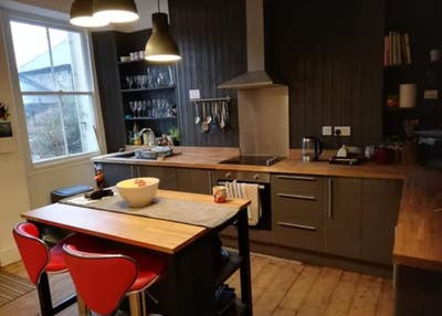 Beautiful Room views over River and church Main Photo