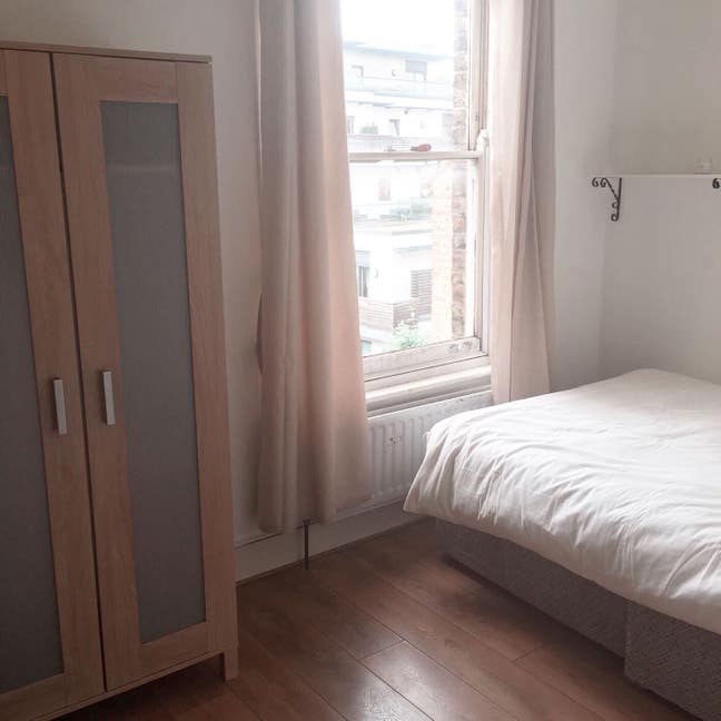 £800 Pcm Open Plan  (All Bills Included)  Main Photo