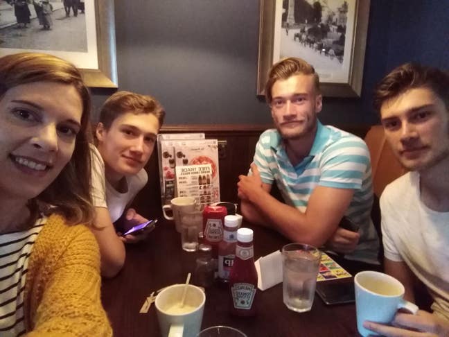Hi everyone,  I'm moving to Bristol from De... Main Photo