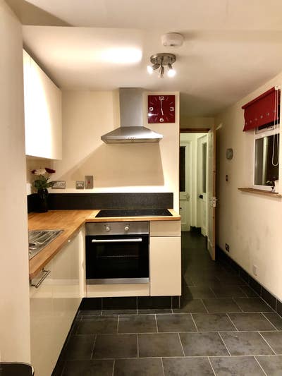 Trumpington single Main Photo