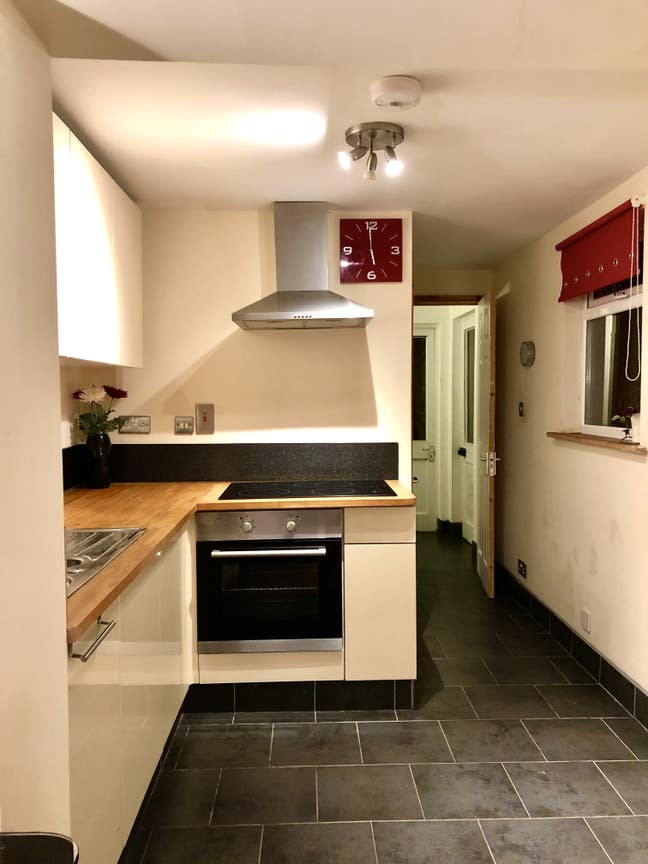Trumpington single Main Photo