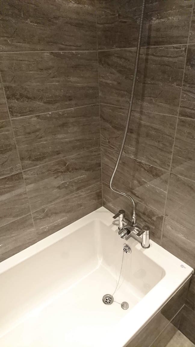 I have a  double room ,rent 130 per week Main Photo