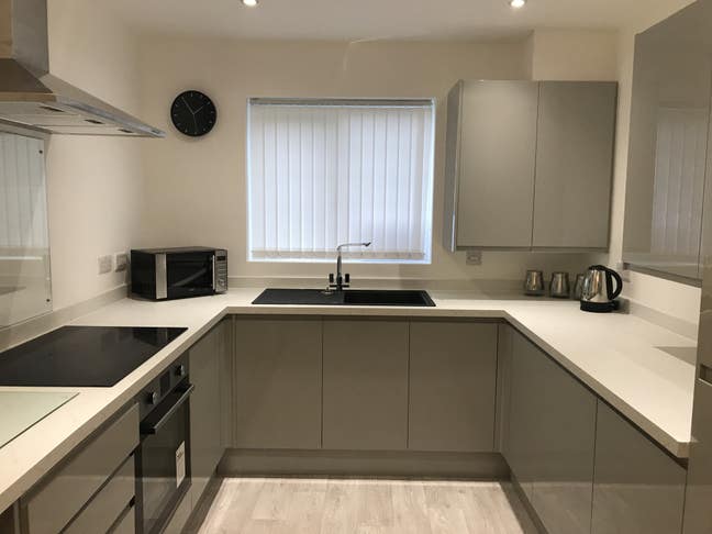 Boutique Houseshare - 1 Room Available! Main Photo