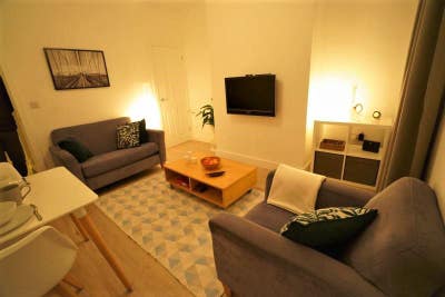Newly refurbished Ideal contractor accommodation   Main Photo
