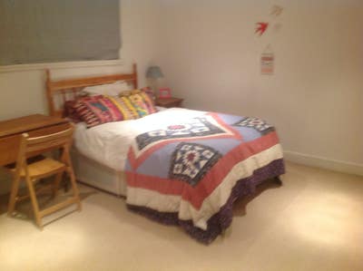 Wonderful self contained studio Main Photo