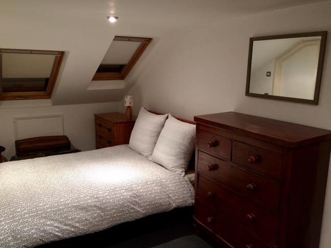 Large en suite room in Poets Corner Main Photo